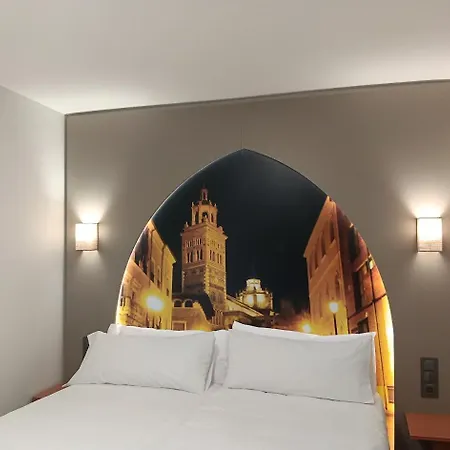 Welcome Hotel 3*